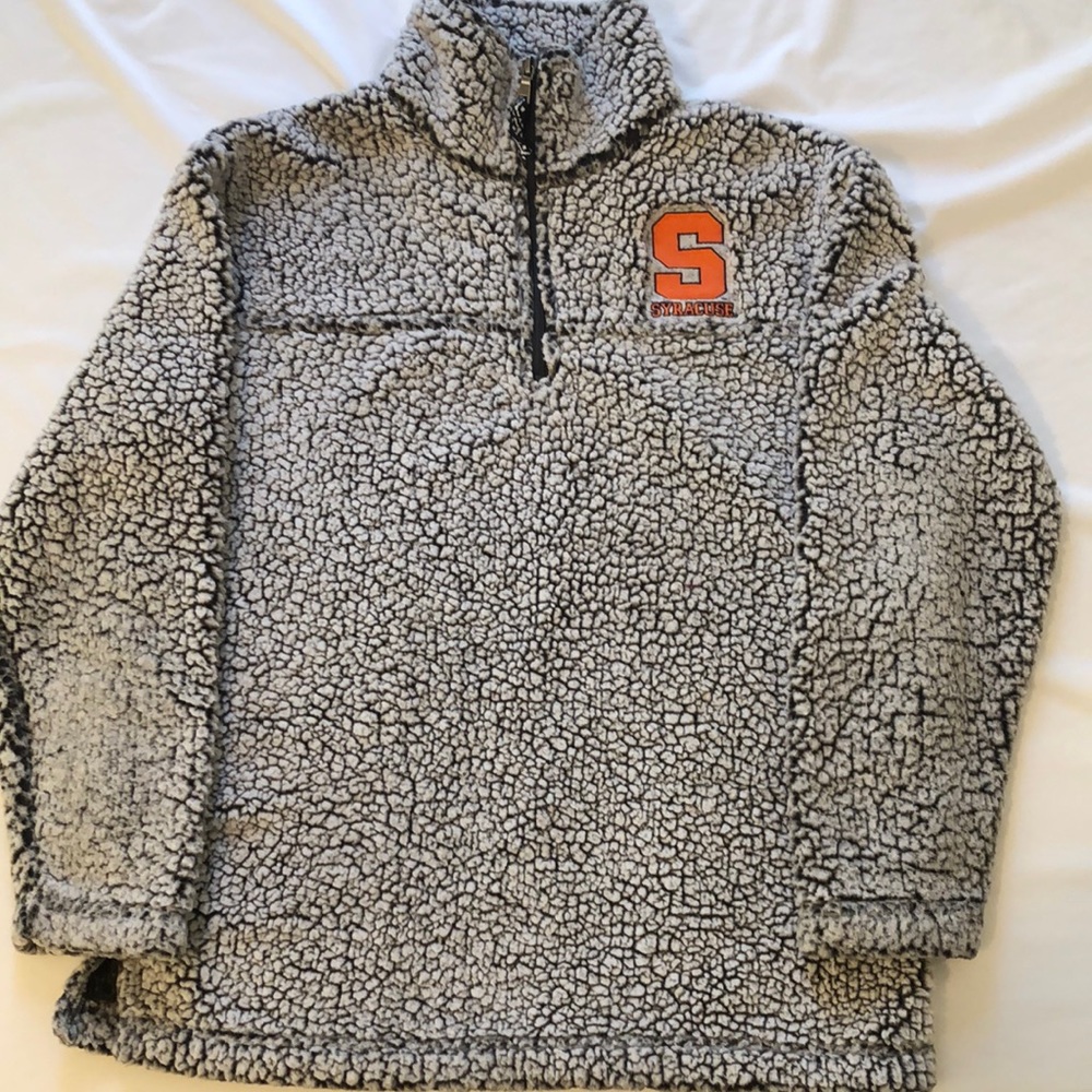 Unisex size medium fleece 1/4 zip with Syracuse logo
